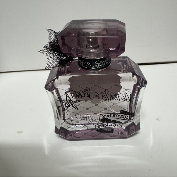 Victoria Secret Tease Rebel Eau De Parfum 1.7 OZ - Picture 2 of 3